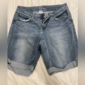 DEMIN JEAN SHORTS